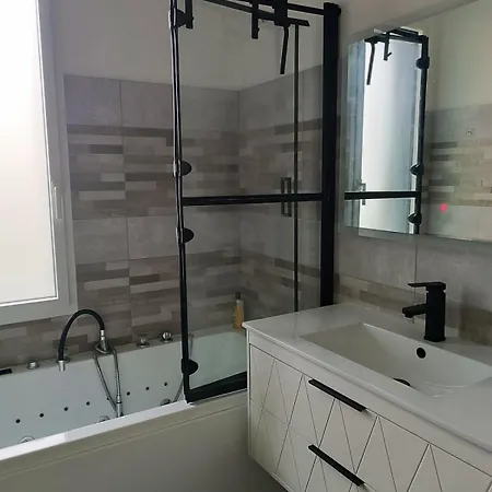 Maison 8 Personnes Et Un De 4 Personnes A 12km Du Parc Villa